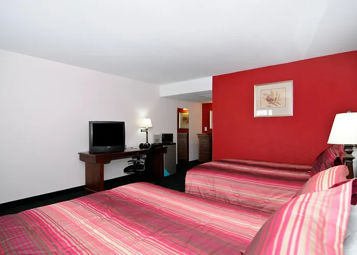 Pet Friendly hotel: Motel 6 Harrisburg Pa Near Pa Expo Center