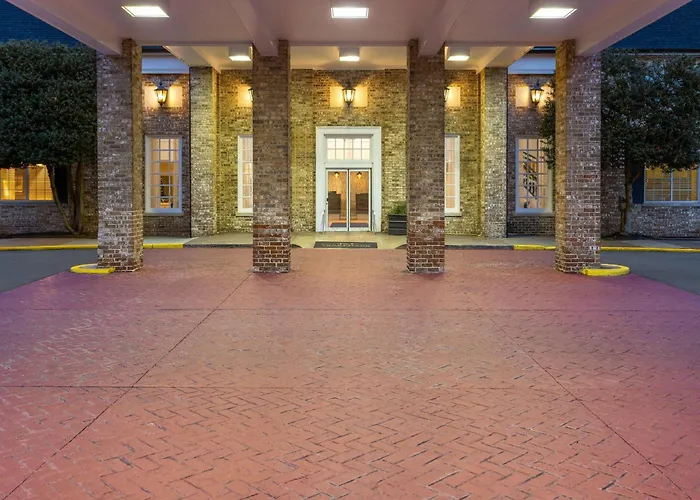 Penn Harris Harrisburg, Trademark By Wyndham